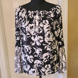 WHBM Black and White Top